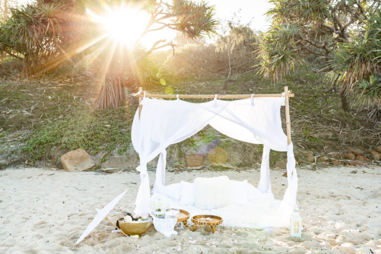 Romantic Beach Proposal With Noosa Picnics Rebecca Colefax Photography